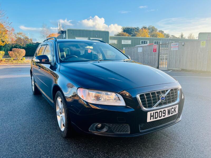 VOLVO V70 2.5 T LUX SE GEARTRONIC