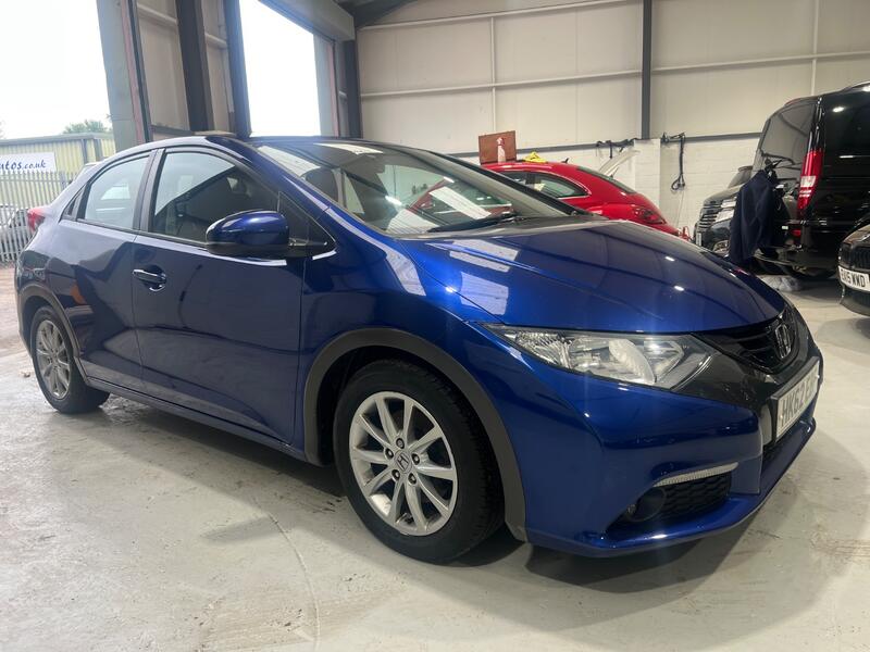 HONDA CIVIC 1.8 i-VTEC ES