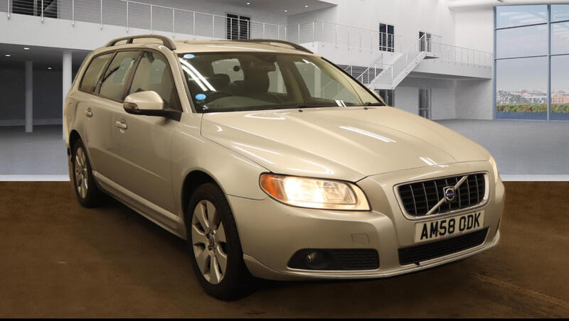 VOLVO V70 2.4 D SE RTI Nav